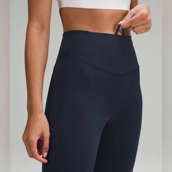 Lululemon Base Pace High Rise -25 - Picture 2 of 8